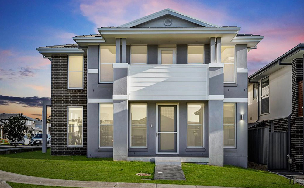 48 Neptune Leppington 1000 X 618 Facade Dusk